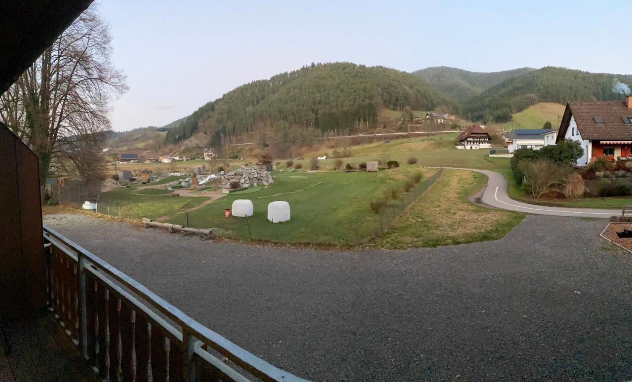 Gasthaus Roessle 구타흐 외부 사진